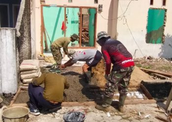 HUT KORPS MARINIR KE-79 TH,  Prajurit “AJABRA” Gelar Bedah Rumah