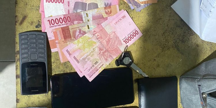 *Pelaku Pecah Kaca  tertangkap di Pelabuhan: Aksi Kabur Menuju Pulau Jawa Berakhir di Tangan Polisi*