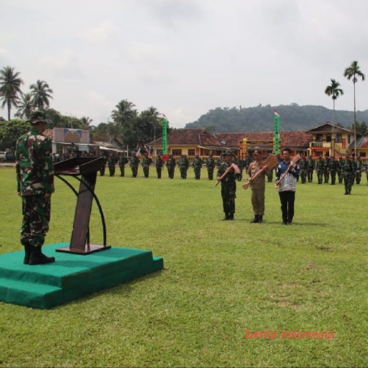 Kodim 0412/LU Persiapan Upacara Penutupan TMMD  Di Desa Subik
