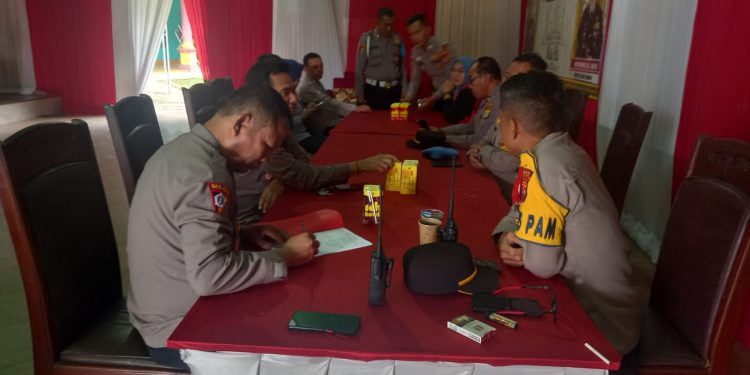 Kabag Ops Bersama PJU Polres Tulang Bawang Kunjungan di Tiga Pos Operasi Ketupat Krakatau 2025,