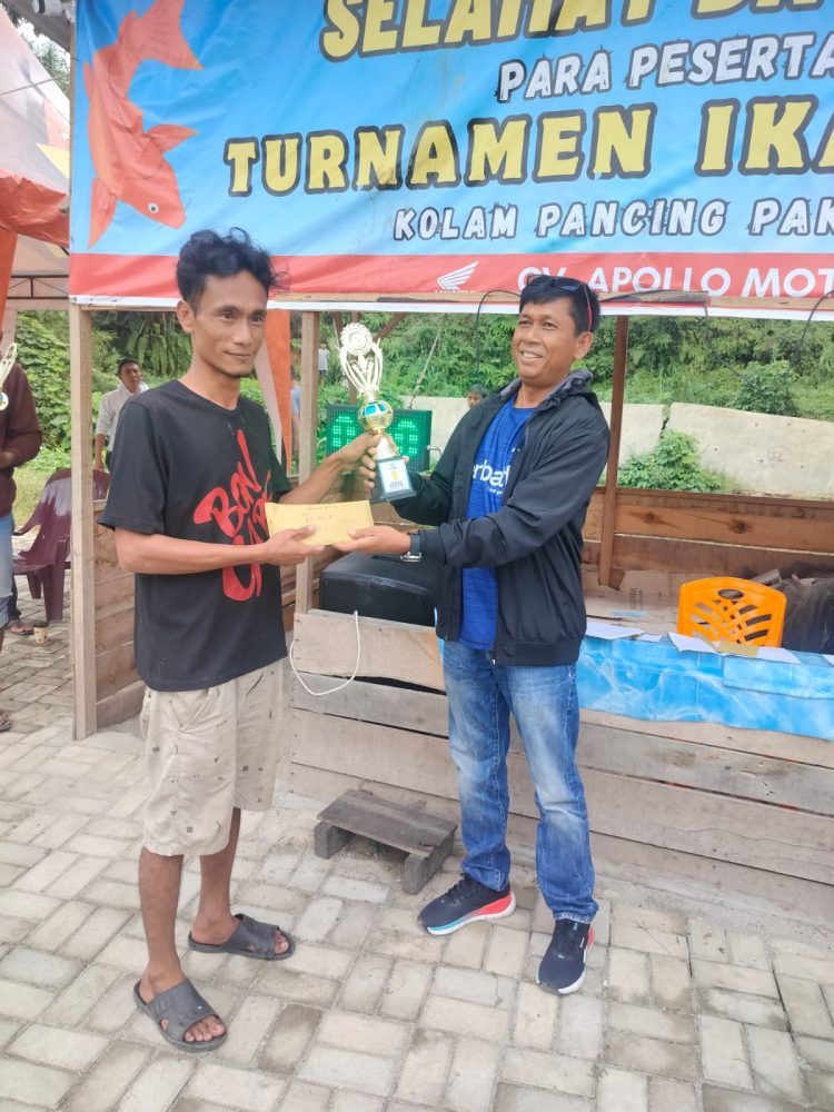 *Kasat Narkoba Pematang Siantar AKP Irwanta Sembiring SH MH Turut Hadir Arisan Ikan Mas,