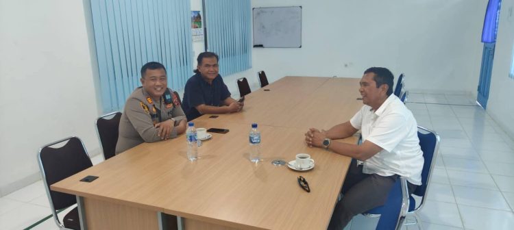 Kapolsek Bangun AKP Hengki B. Siahaan Tatap Muka dengan Manager PT SIPEF Bukit Maraja
