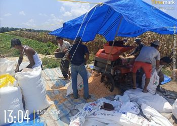 Polsek Bosar Maligas Dukung Program Ketahanan Pangan Presiden, Pantau Penggilingan Jagung Petani di Parbutaran
