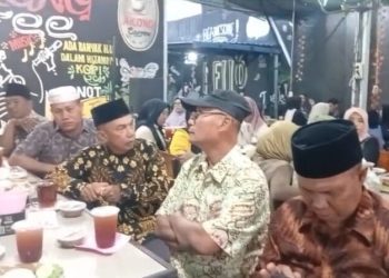 Ketua Ormas Gerakan Rakyat Simalungun Ajak Pengurus Jaga Kekompakan dalam Buka Puasa Bersama