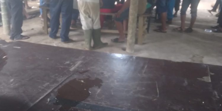 Judi Dadu Putar di Warung “Pak Kulit” Kian Merajalela, Warga Pertanyakan Ketegasan Aparat