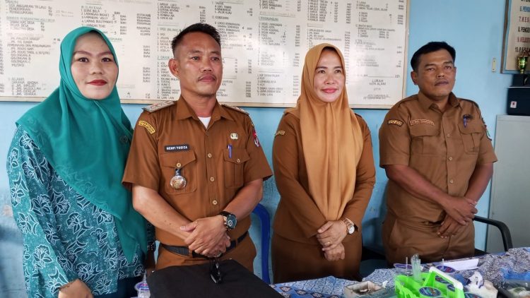 Sertijab Lurah Kota Alam, Henvi Yosica Siap Tingkatkan Pelayanan dan Kebersihan Lingkungan